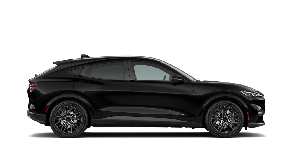 Ford Mustang Mach-E Đen Huyền Bí Ford Mustang Mach-E Đen Huyền Bí