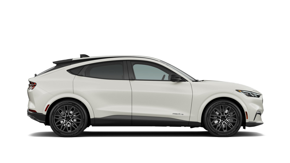 Ford Mustang Mach-E Trắng Ánh Sao Ford Mustang Mach-E Trắng Ánh Sao