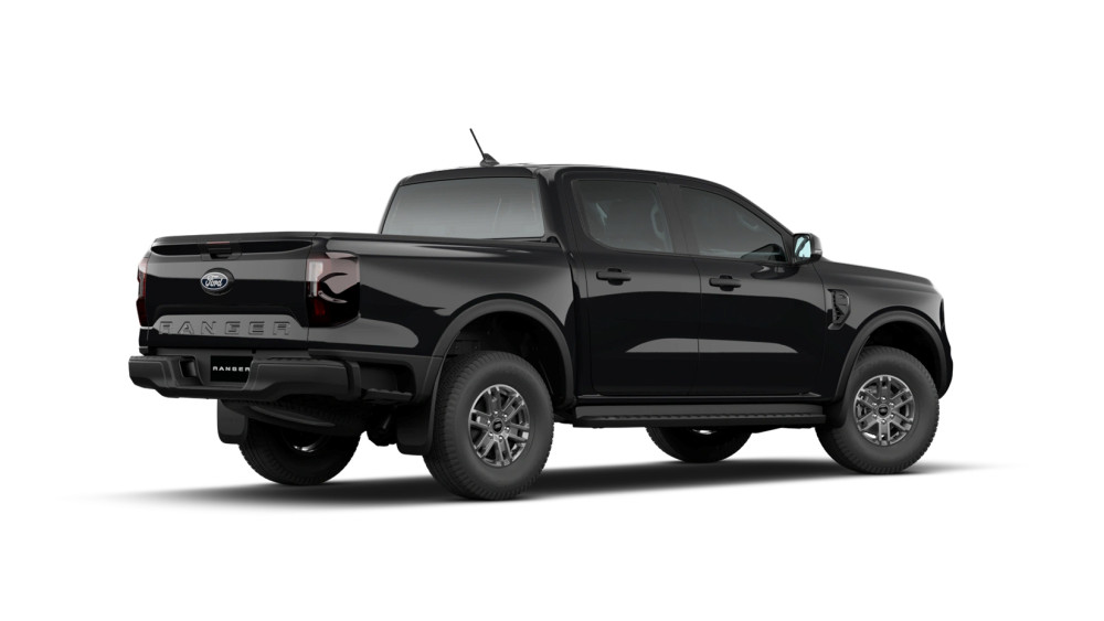 Ford Ranger XLS 2.0L 4x2AT Màu Đen Ford Ranger XLS 2.0L 4x2AT Màu Đen